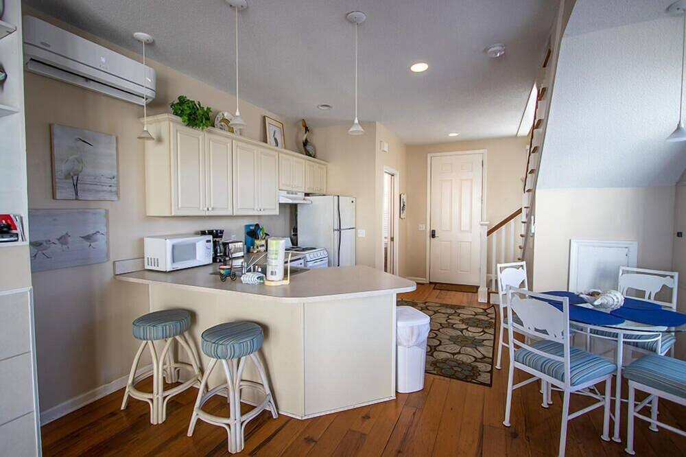 Photo of Others in Saint Helena Island