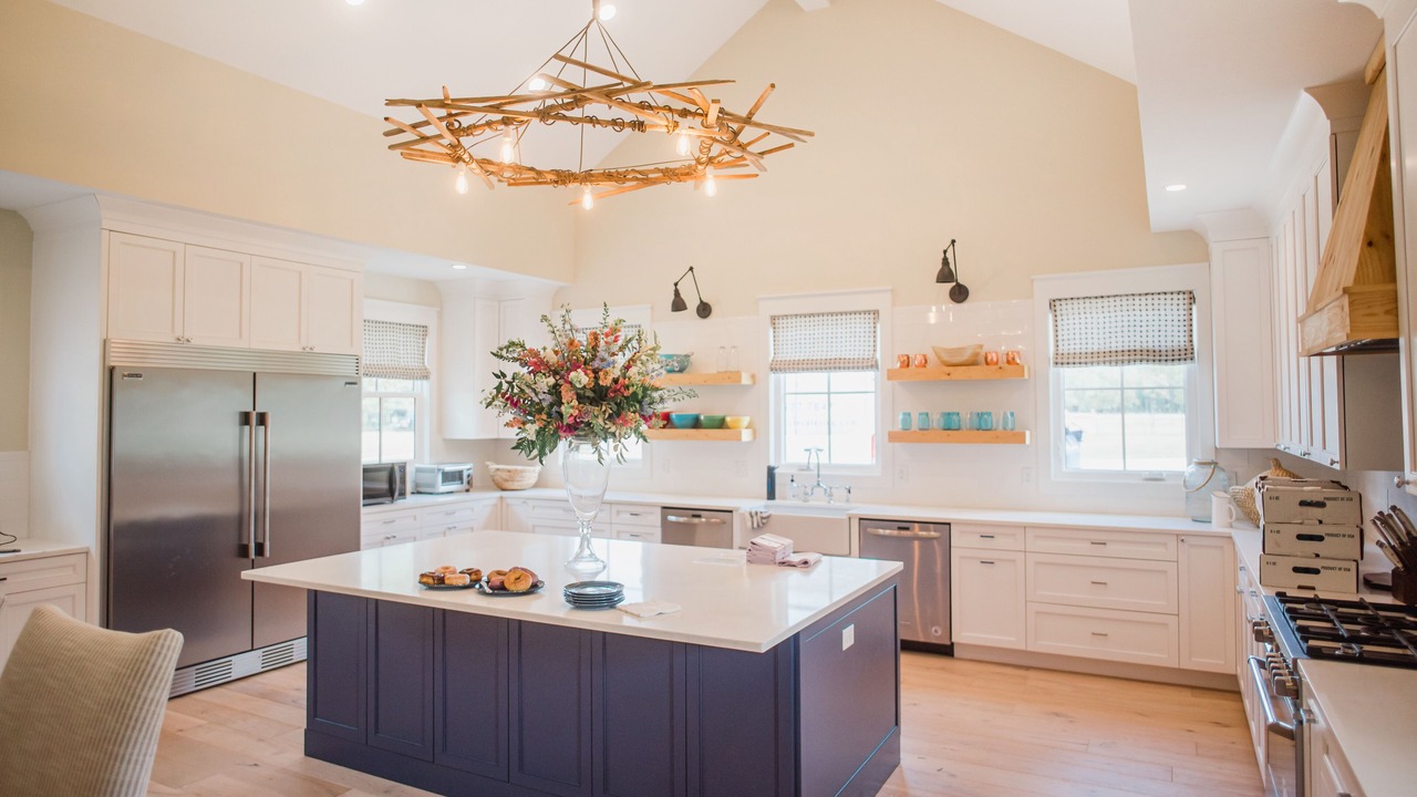 Photo of Kitchen in Debordieu Colony