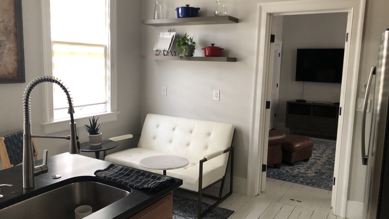 Photo of Others in Downtown Charleston