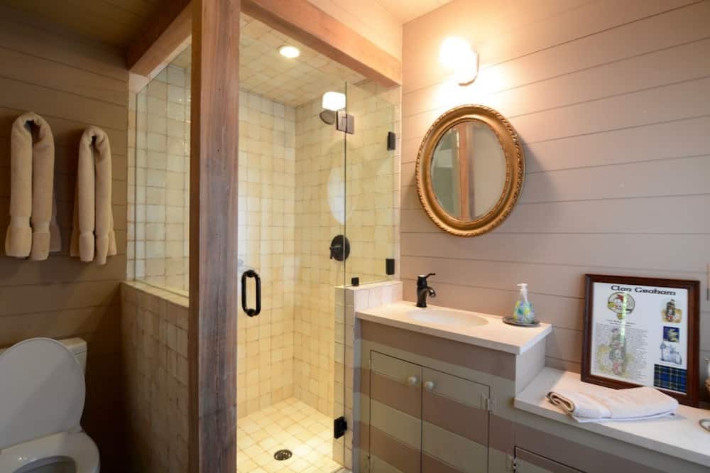Photo of Bathroom in Sullivan's Island