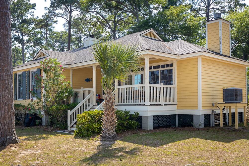 Photo of Outdoor in Melrose on the Beach