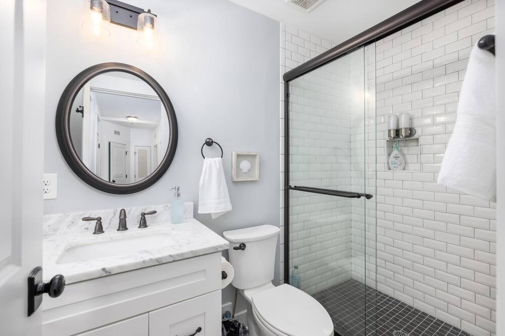 Photo of Bathroom in Downtown Charleston
