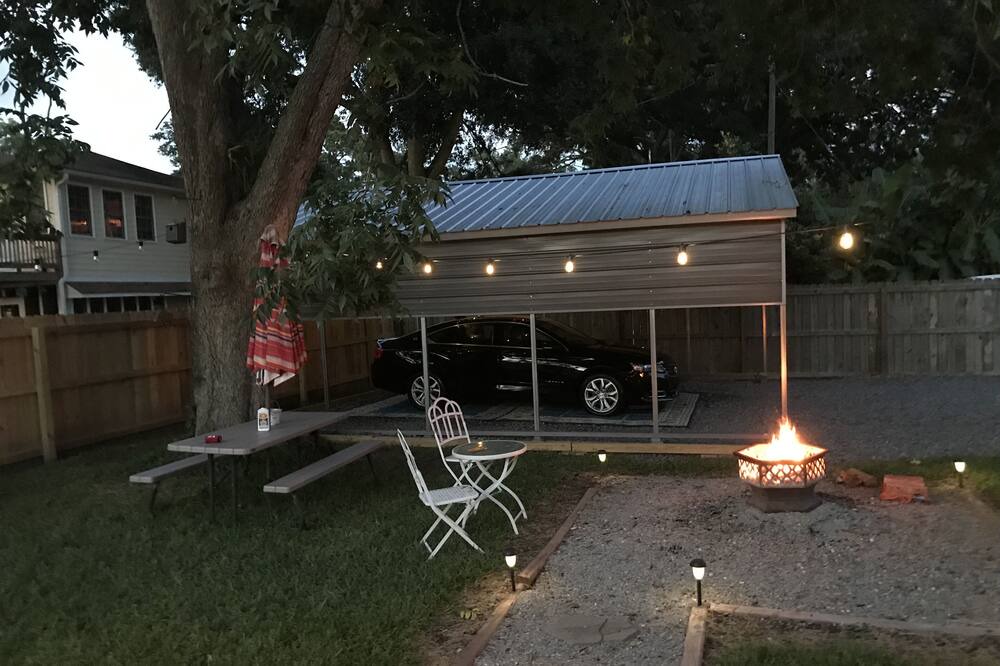 Photo of Outdoor in Charleston