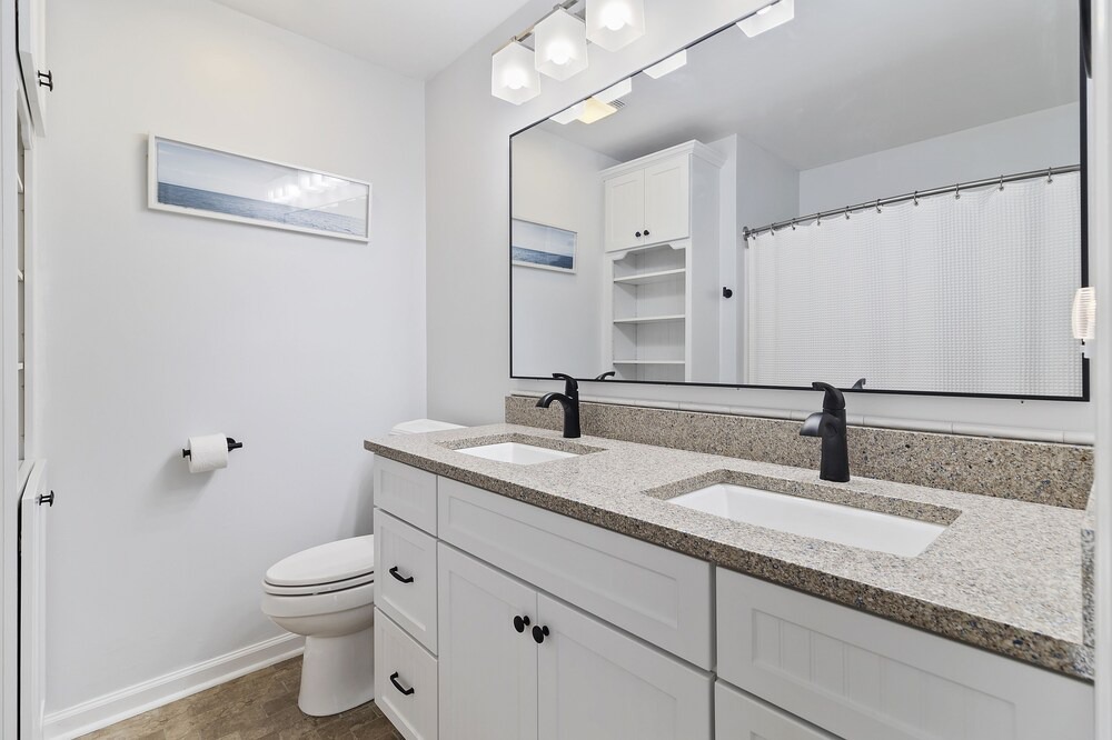 Photo of Bathroom in Seabrook Island