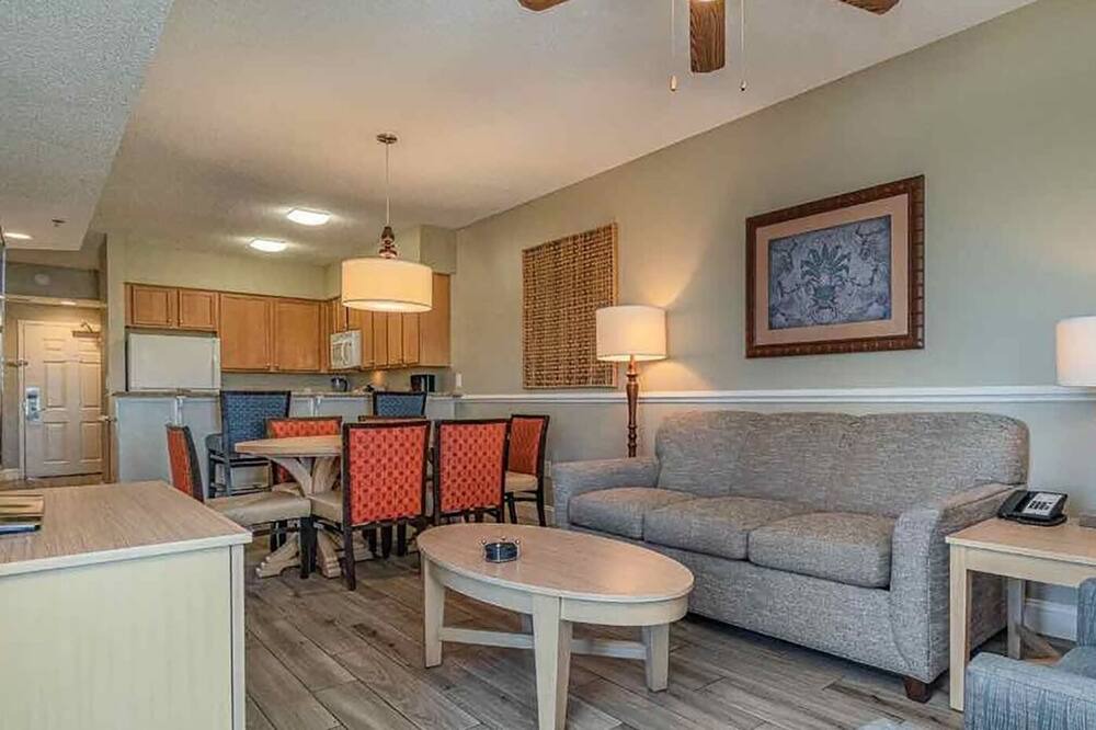 Photo of Bedroom in Arcadian Shores