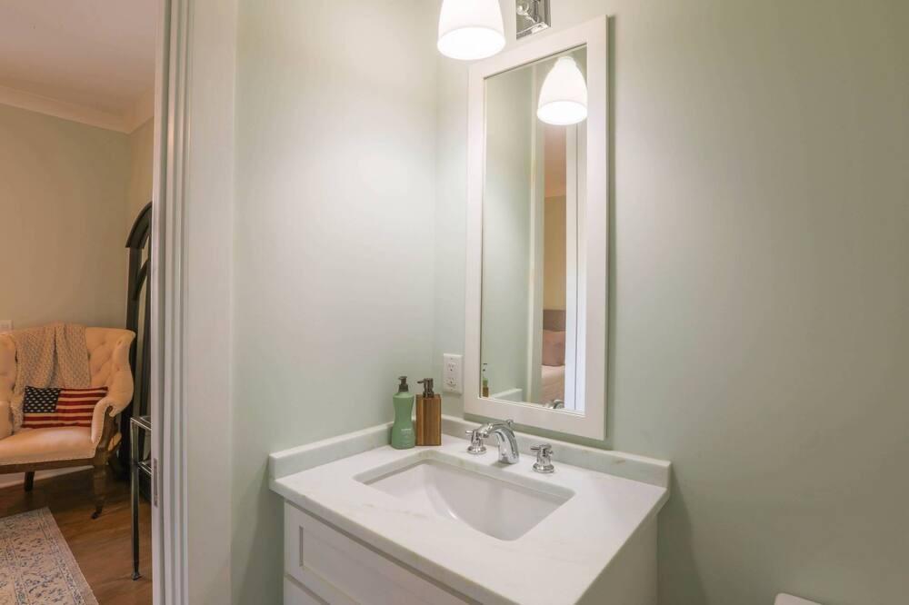 Photo of Bathroom in Old Village