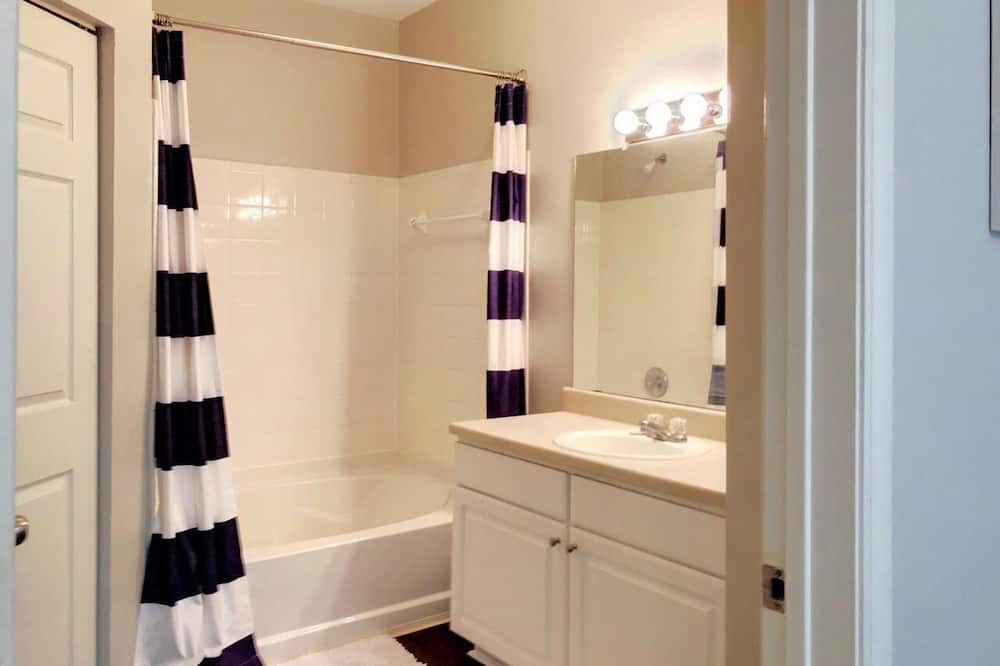 Photo of Bathroom in Johns Island