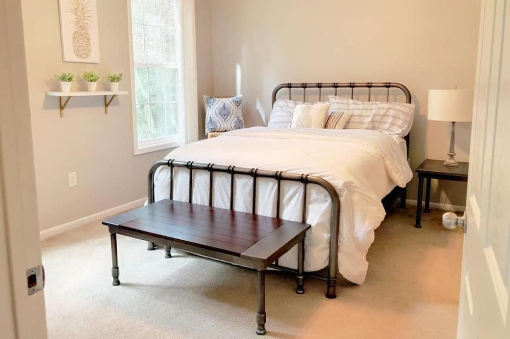 Photo of Bedroom in Johns Island