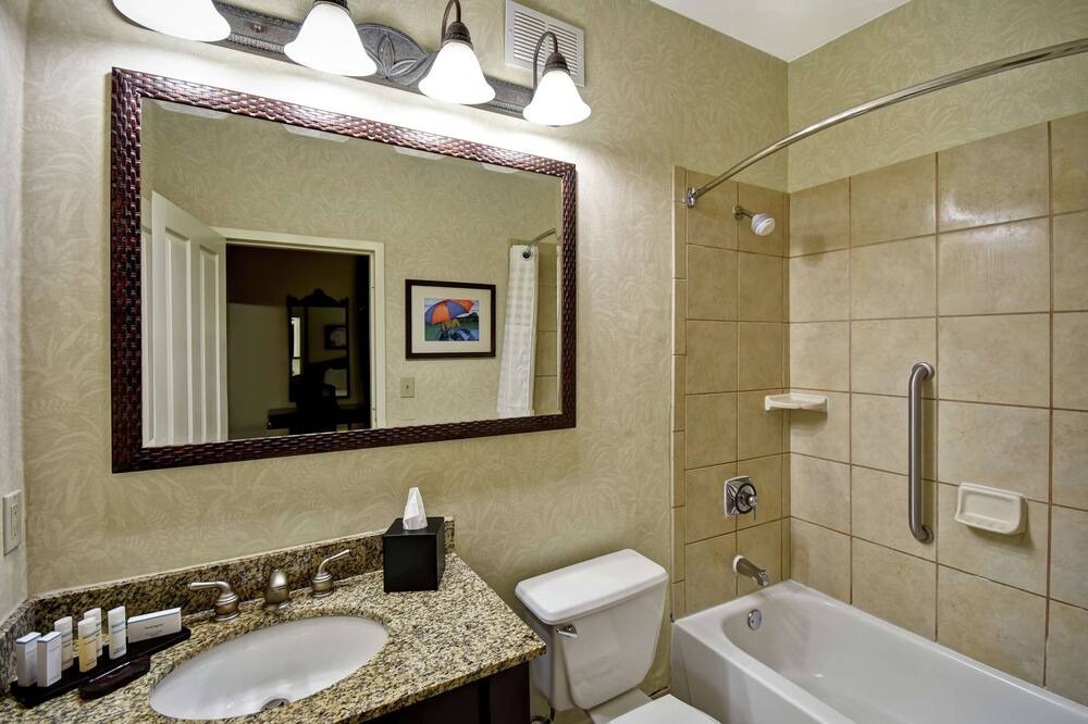 Photo of Bedroom in Downtown Charleston