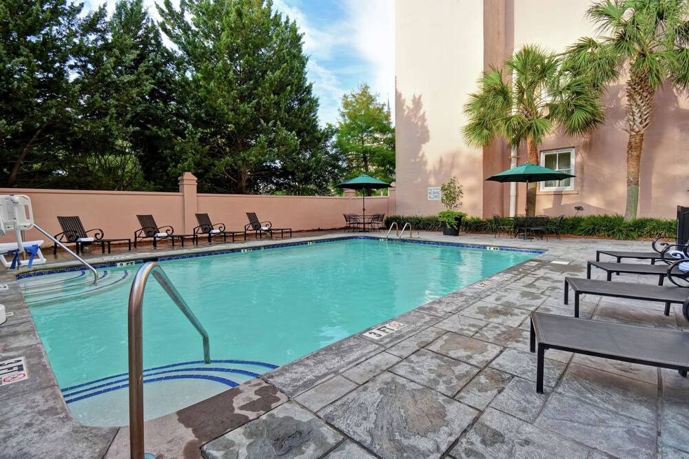 Photo of Outdoor in Downtown Charleston