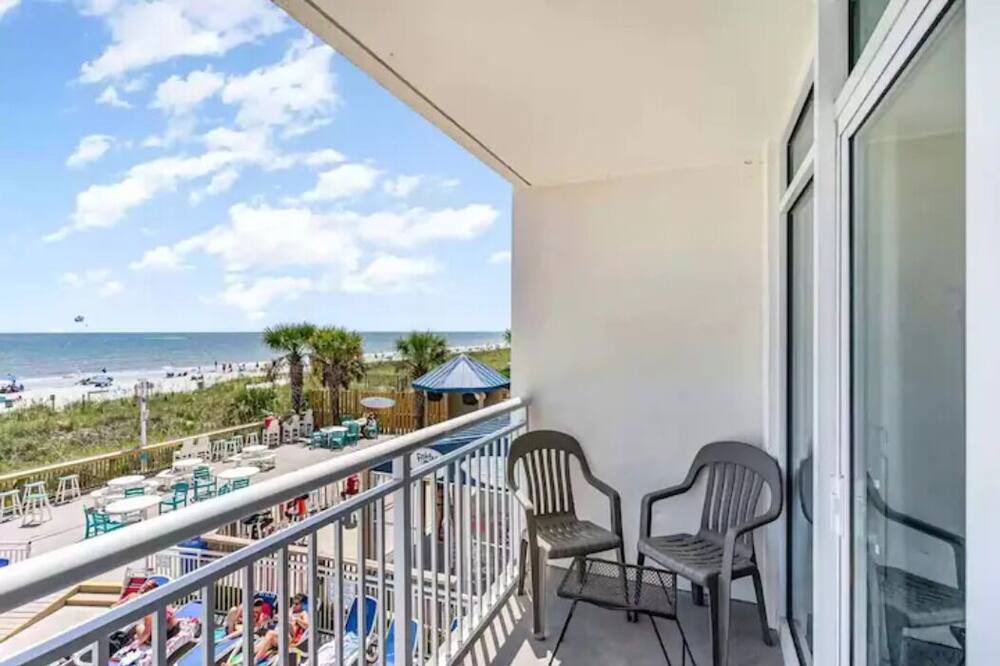 Photo of Patio Balcony in Atlantic Beach