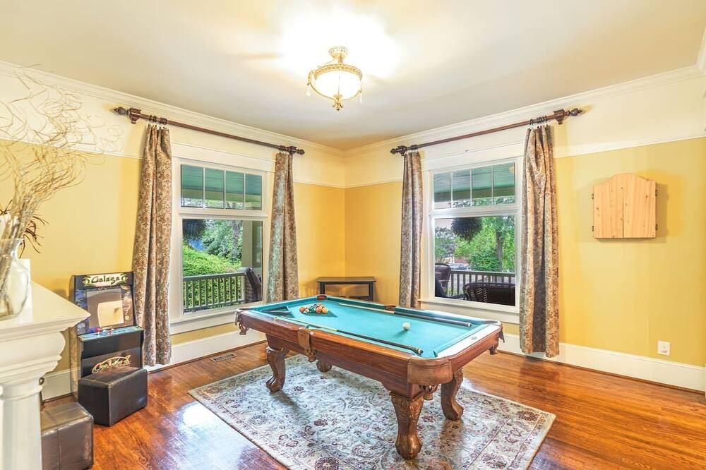 Photo of Bedroom in Terry Sanford