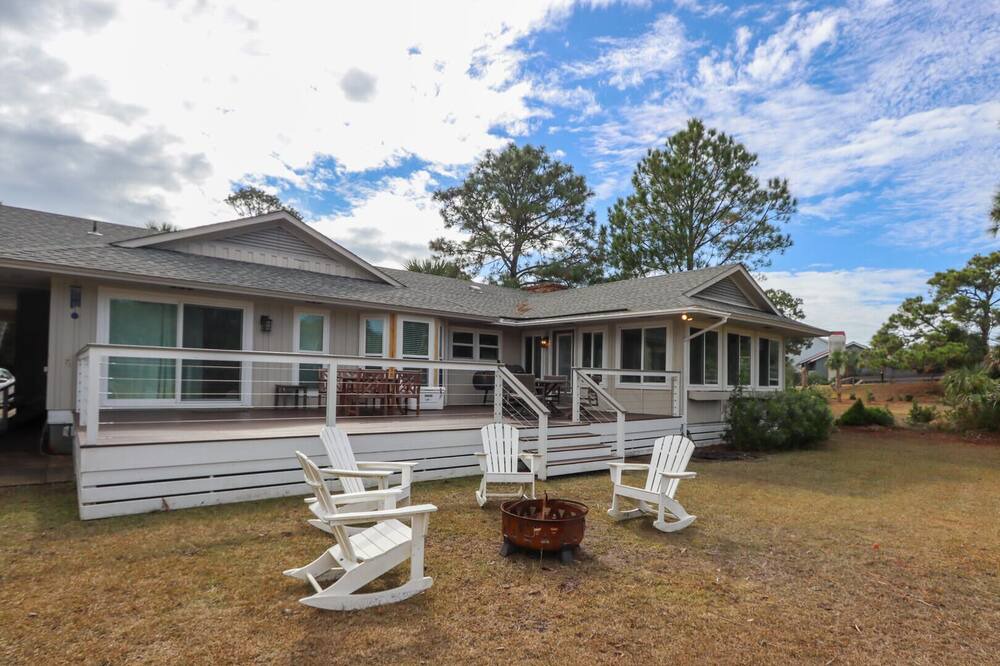 Photo of Others in Saint Helena Island