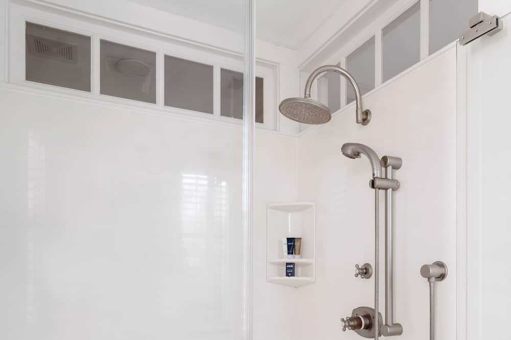 Photo of Bathroom in South of Broad