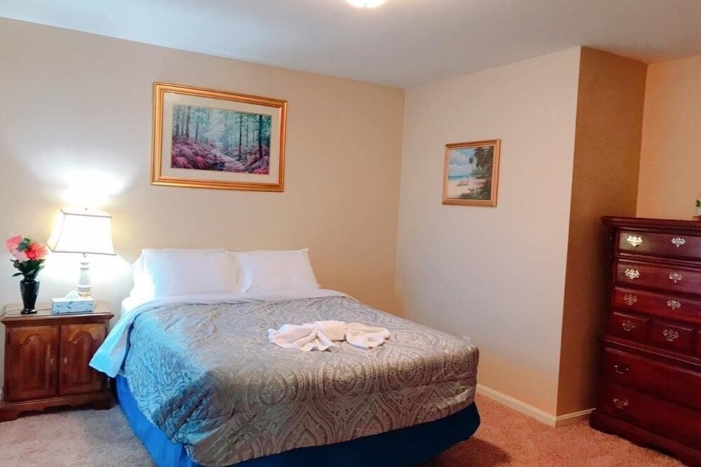Photo of Bedroom in Downtown Greensboro