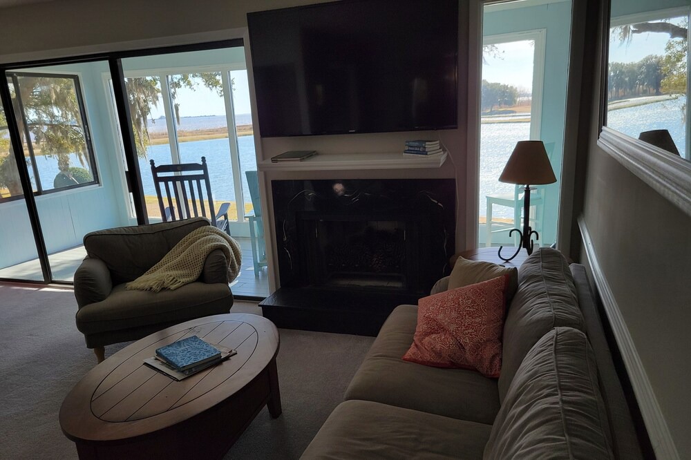 Photo of Livingroom in Georgetown