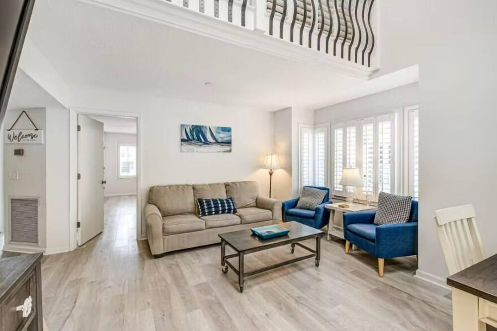 Photo of Bedroom in Seabrook Island