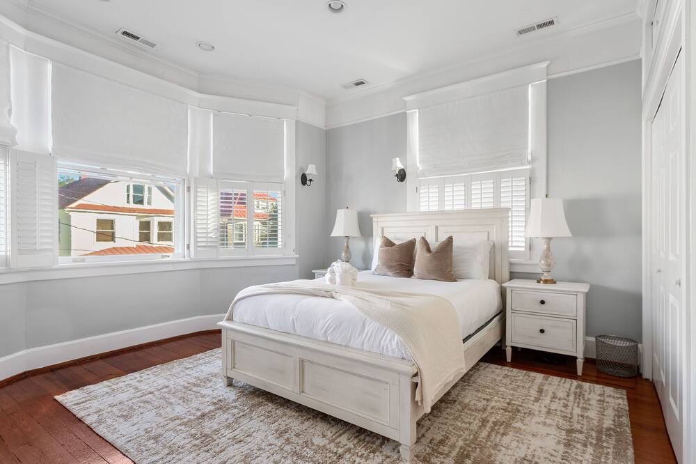 Photo of Bedroom in South of Broad