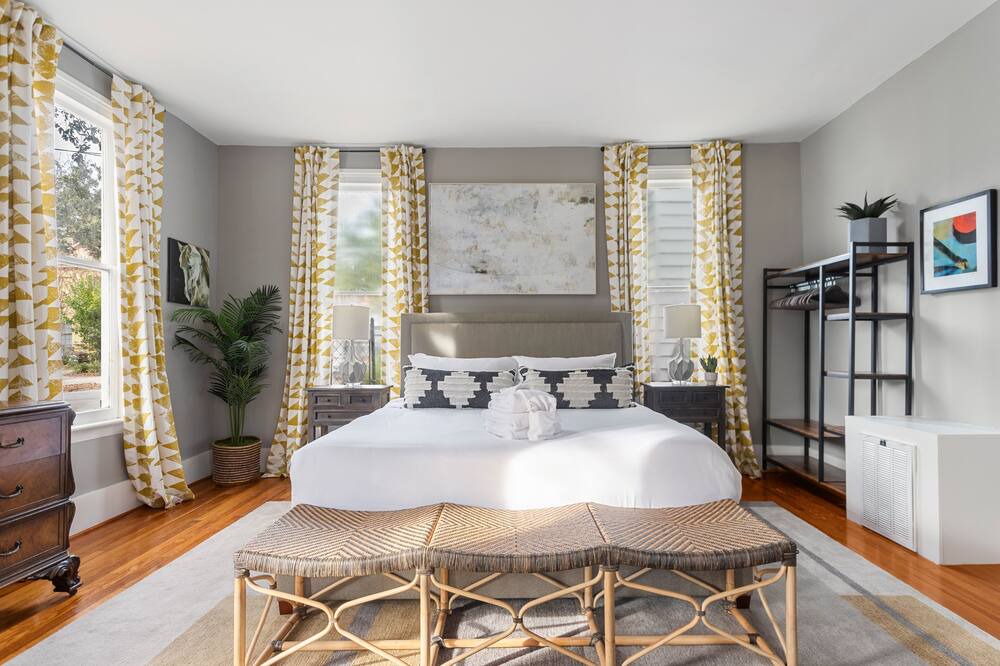 Photo of Bedroom in Downtown Charleston