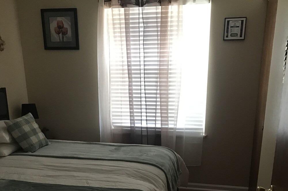 Photo of Bedroom in Huntcliff