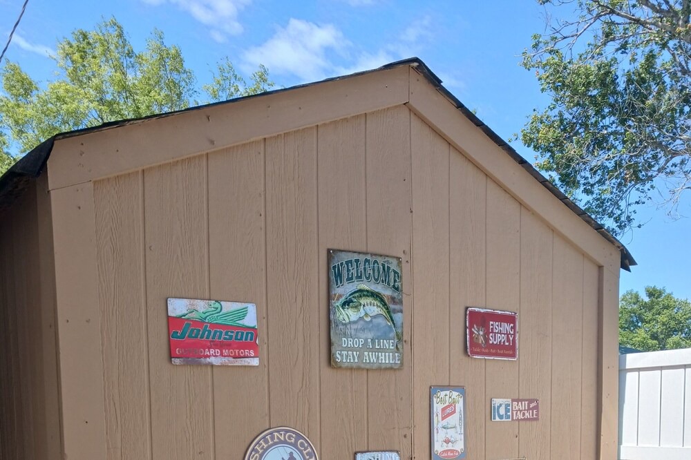 Photo of Others in Summerton