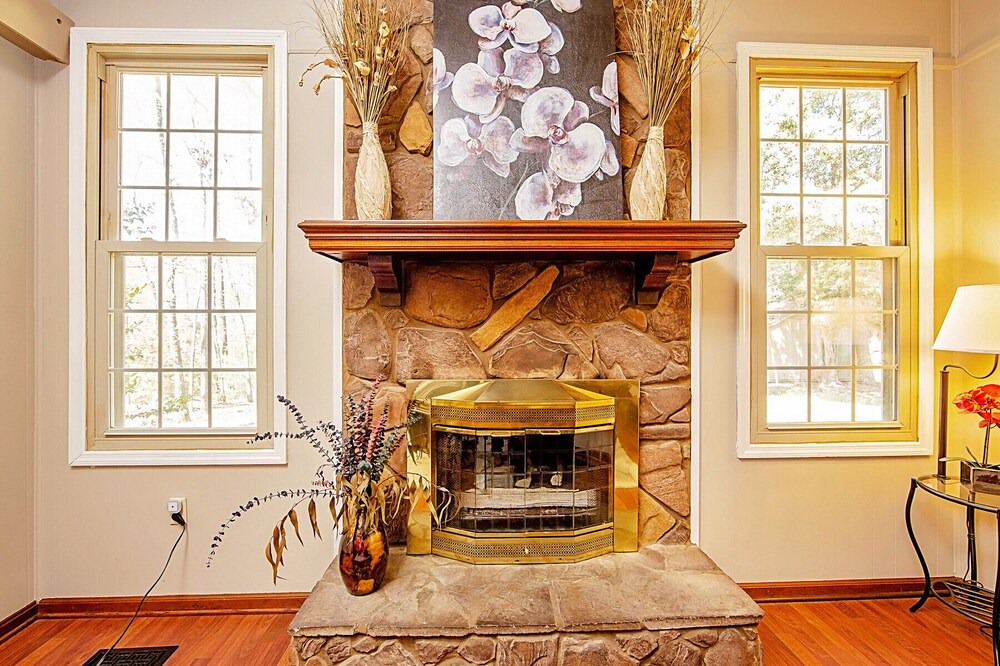 Photo of Livingroom in Westover