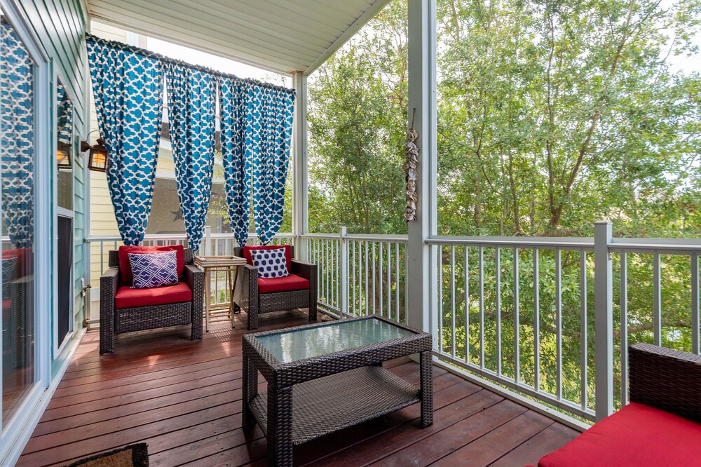 Photo of Outdoor in Waters Edge