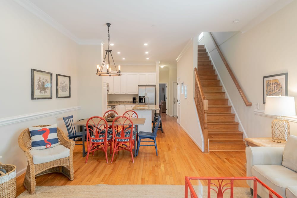 Photo of Kitchen in Waters Edge