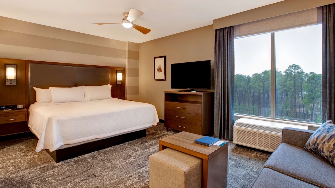 Photo of Bedroom in Summerville
