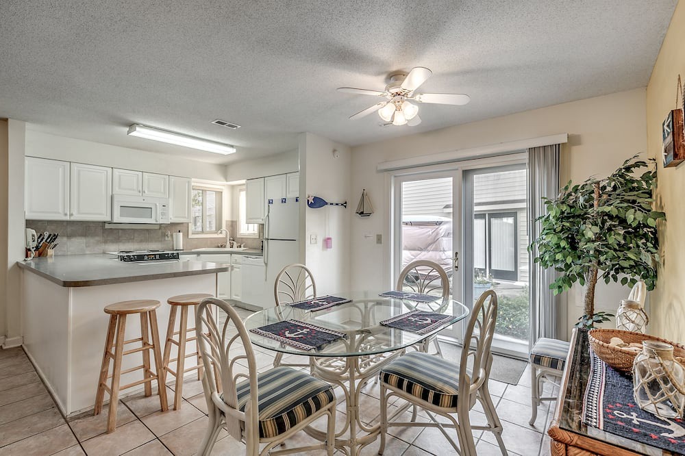 Photo of Kitchen in Ocean Grove