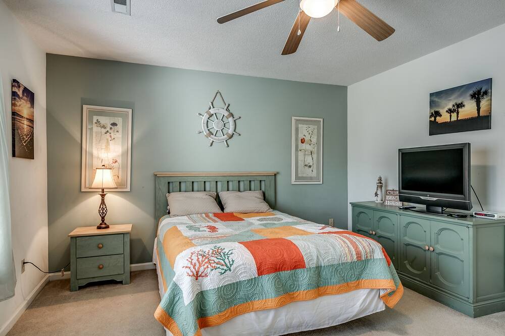 Photo of Bedroom in Ocean Grove