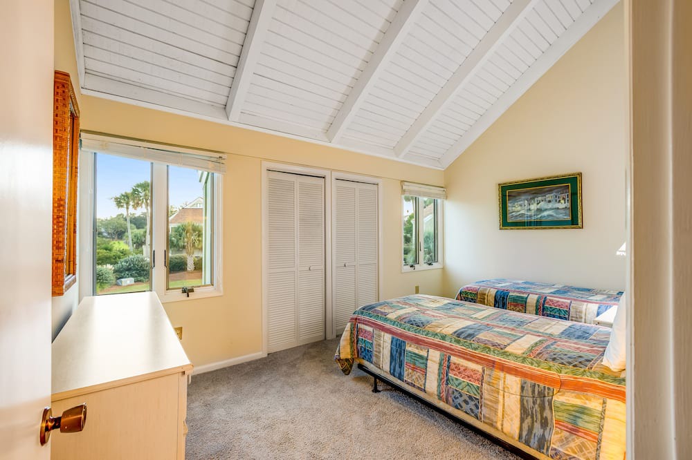 Photo of Others in Sealoft Villas