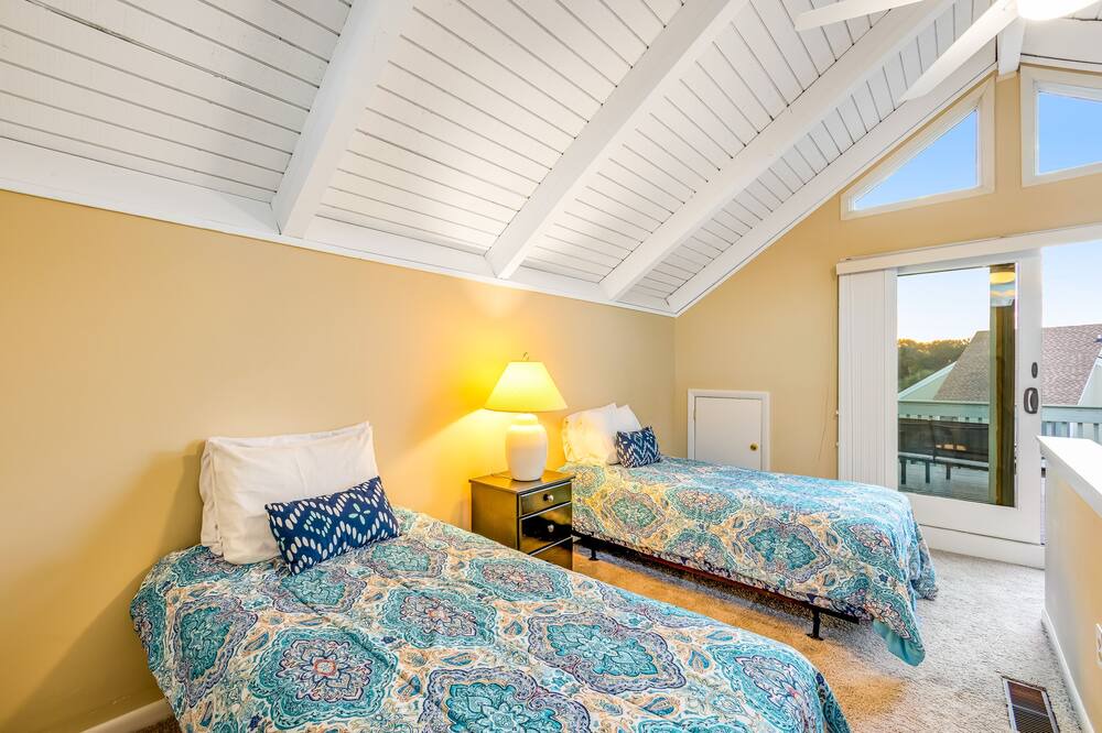 Photo of Others in Sealoft Villas