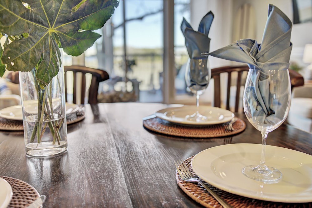 Photo of Kitchen in Waters Edge