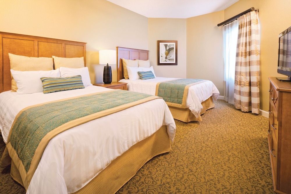 Photo of Bedroom in Arcadian Shores