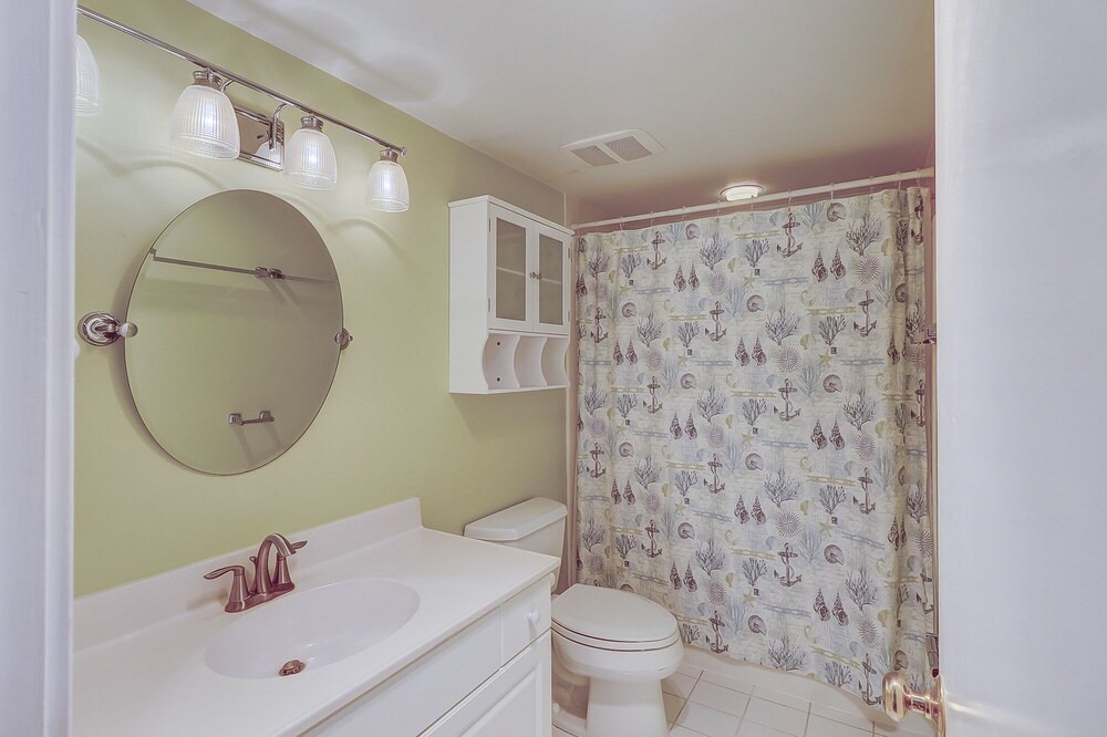 Photo of Bathroom in South Beach