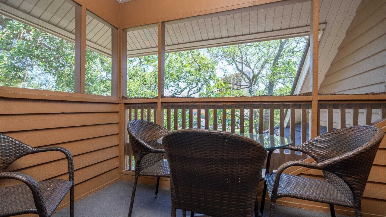 Photo of Outdoor in Arcadian Shores