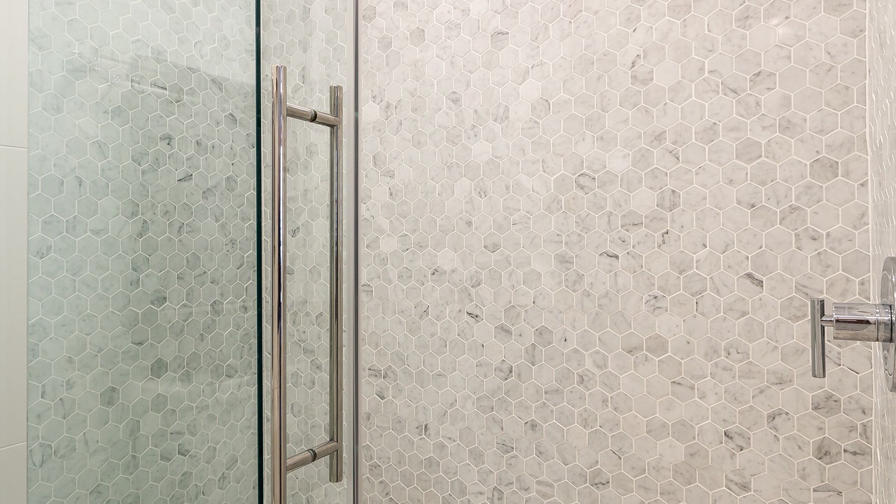 Photo of Bathroom in Cannonborough Elliotborough