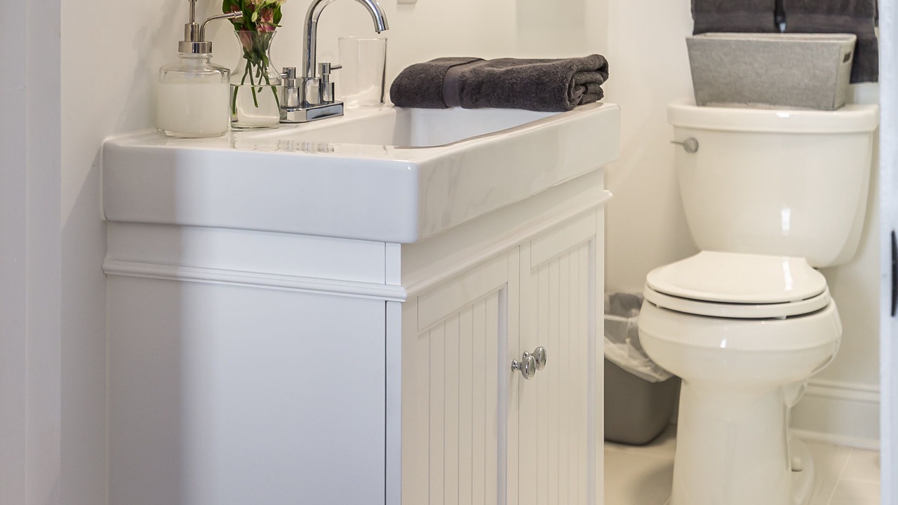 Photo of Bathroom in Cannonborough Elliotborough