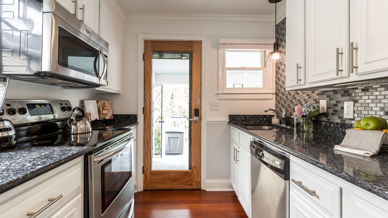 Photo of Kitchen in Cannonborough Elliotborough