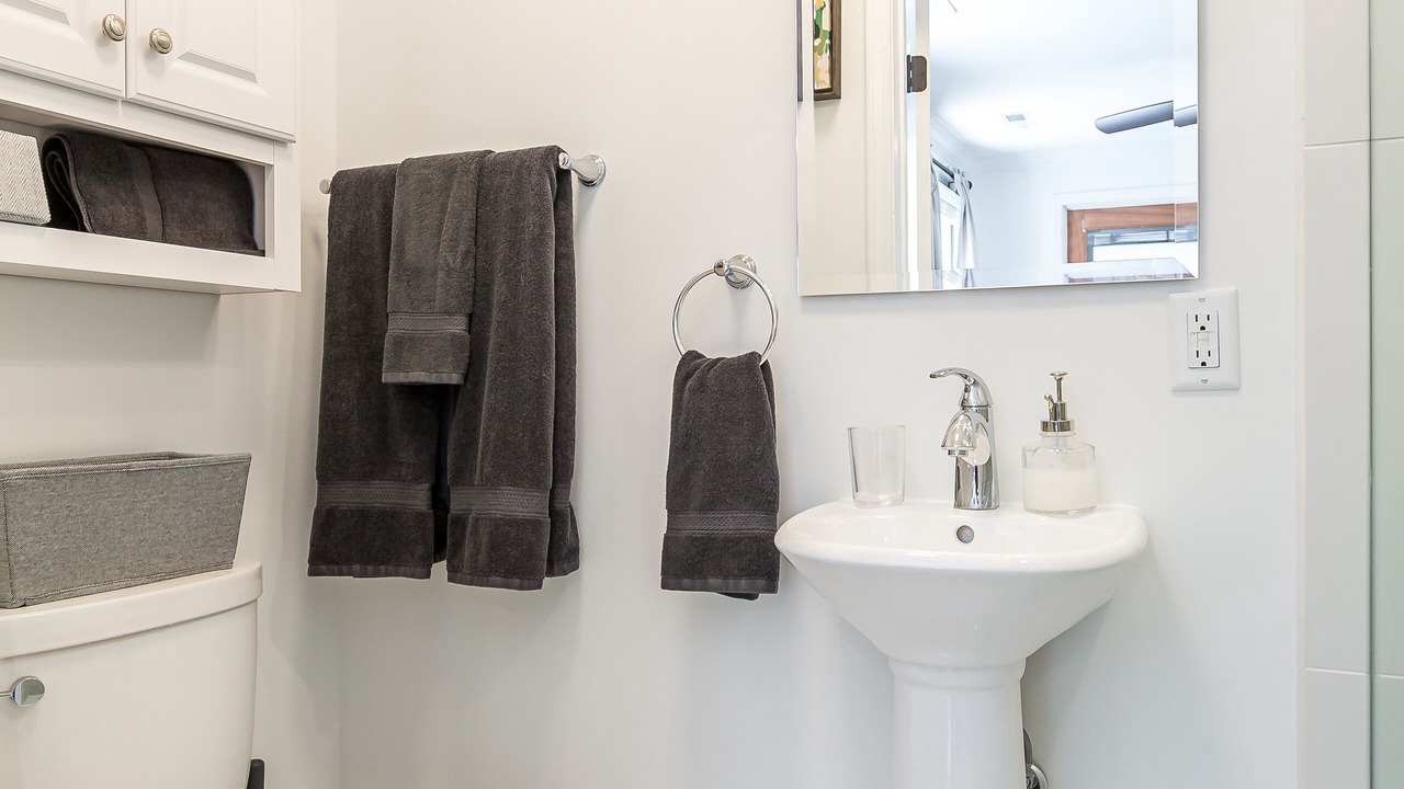 Photo of Bathroom in Cannonborough Elliotborough