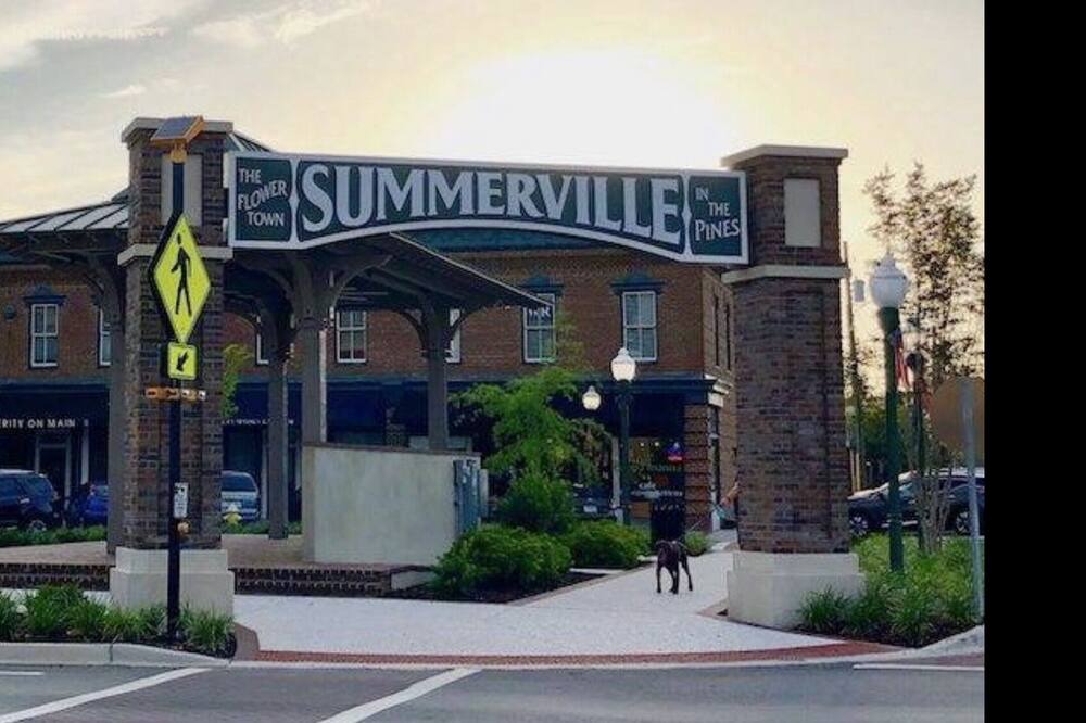 Photo of Outdoor in Summerville Historic District