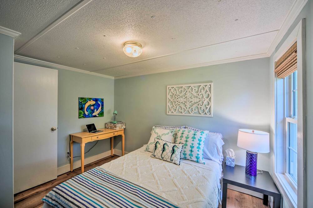 Photo of Bedroom in Charleston