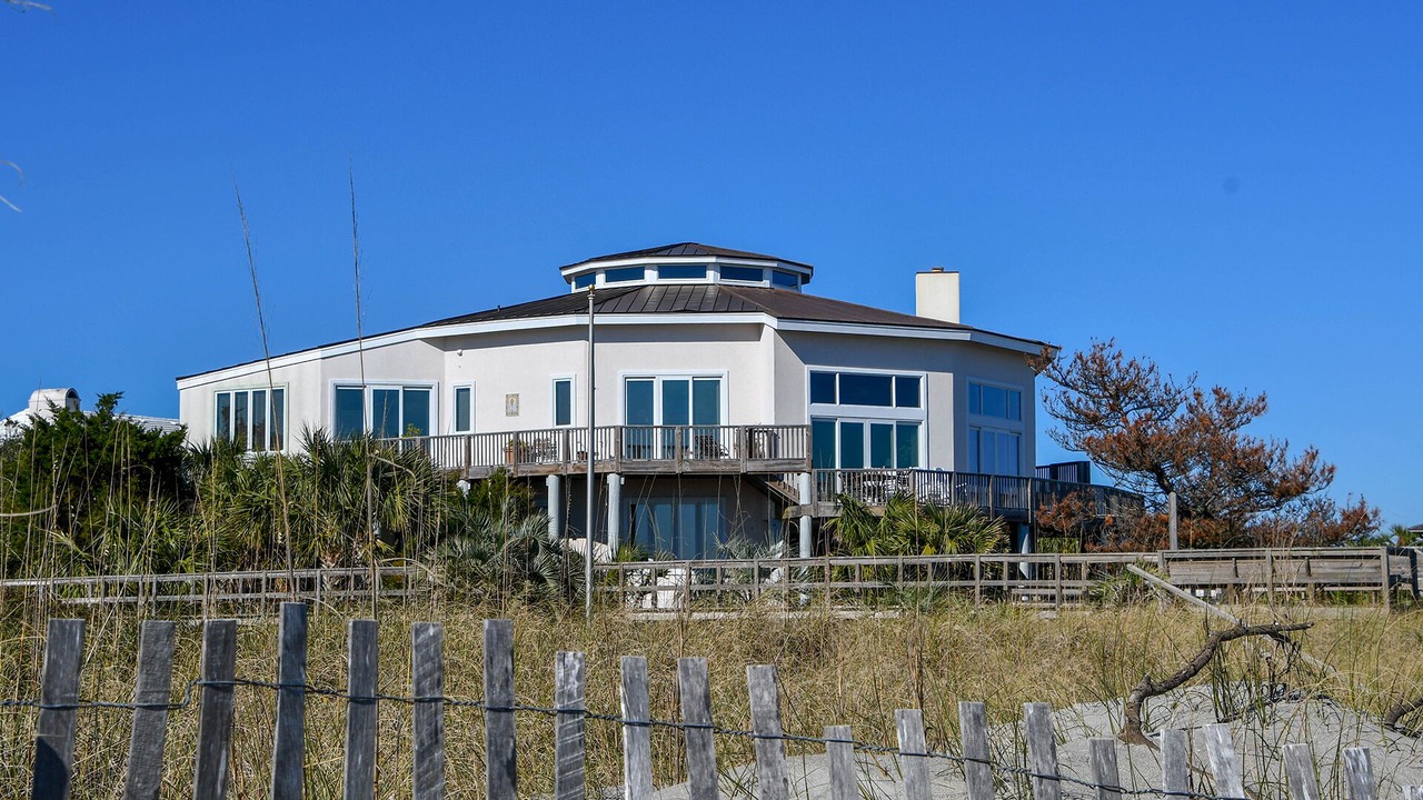 Photo of Outdoor in Debordieu Colony