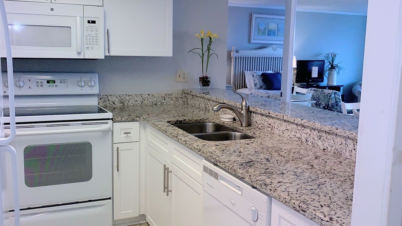 Photo of Kitchen in Arcadian Shores