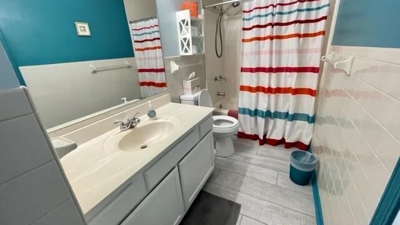 Photo of Bathroom in Surfside Beach