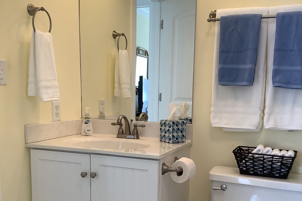 Photo of Bathroom in Litchfield by the Sea