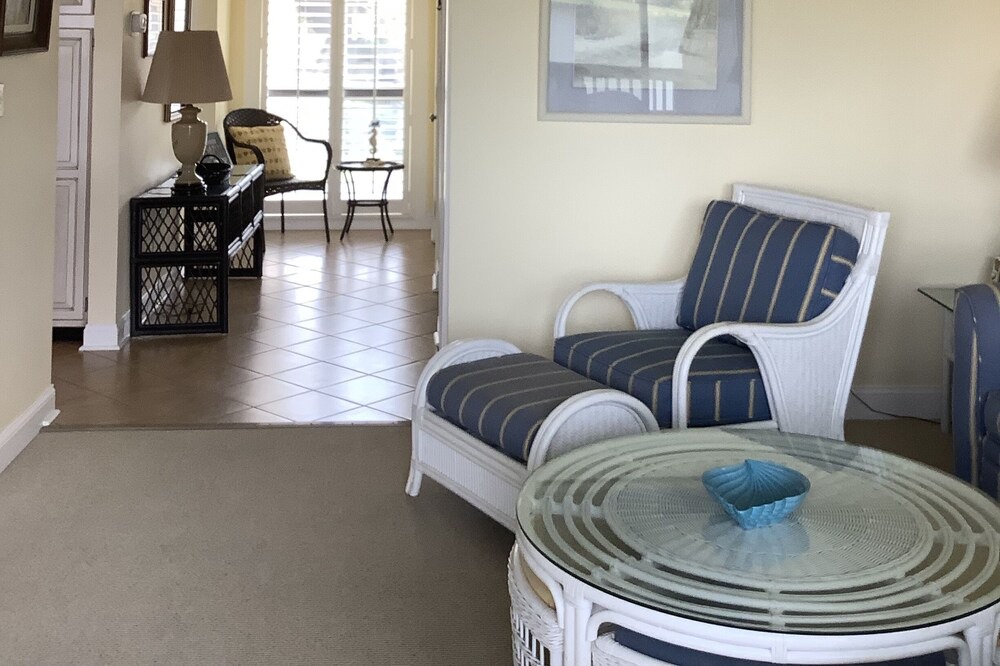 Photo of Livingroom in Litchfield by the Sea