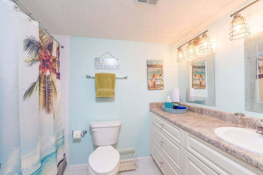 Photo of Bathroom in Saint Helena Island