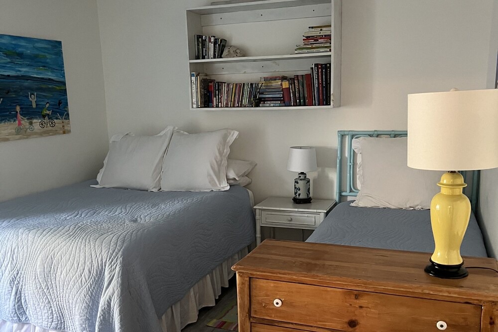 Photo of Bedroom in Lawton Woods